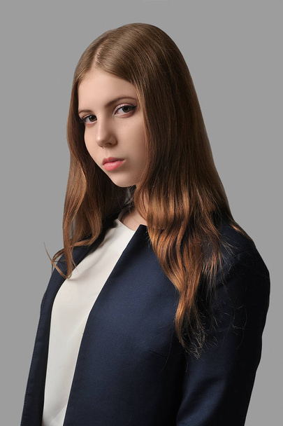 Portrait of a young girl high school - Zdjęcie, obraz