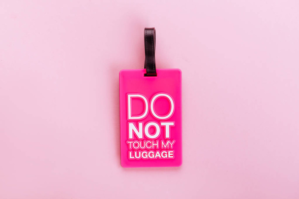 cardboard price tags, sale tag, gift tag, address label, luggage label on pink background. - Fotografie, Obrázek