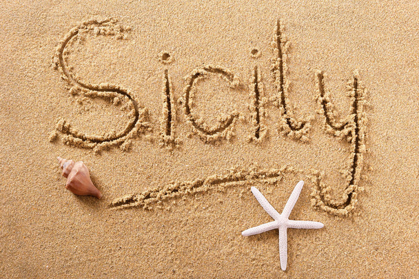 Sicilia playa escritura mensaje verano concepto
 - Foto, Imagen
