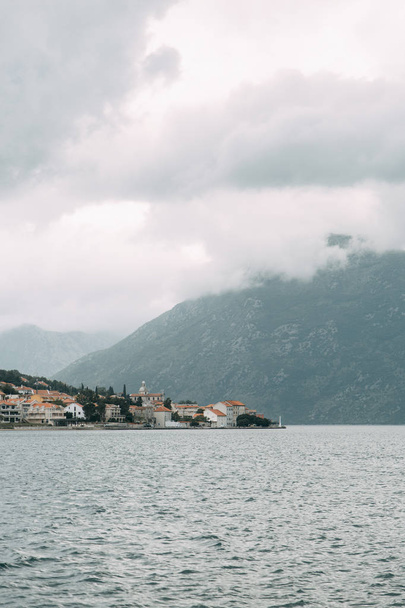  Nature and sea in Europe. Morning and evening in the Bay of Kotor, Montenegro. - Foto, immagini