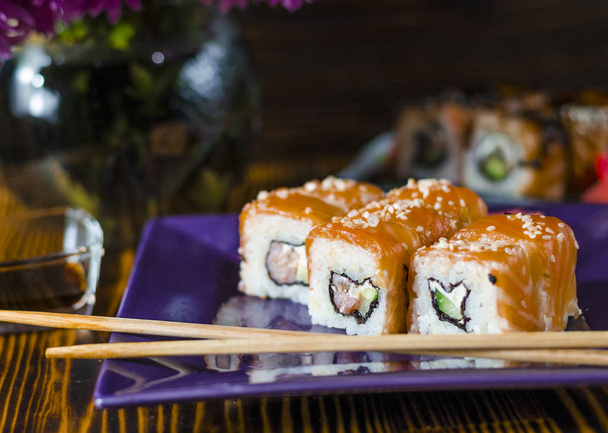 sushi di pesce rosso
 - Foto, immagini