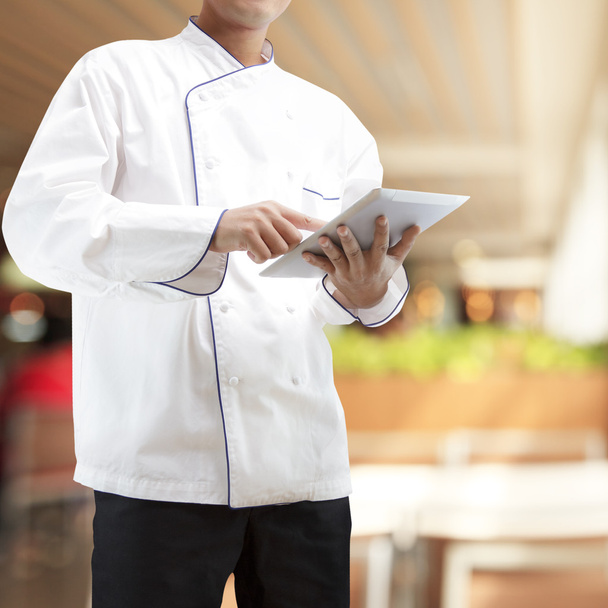 Chef using digital tablet - Zdjęcie, obraz