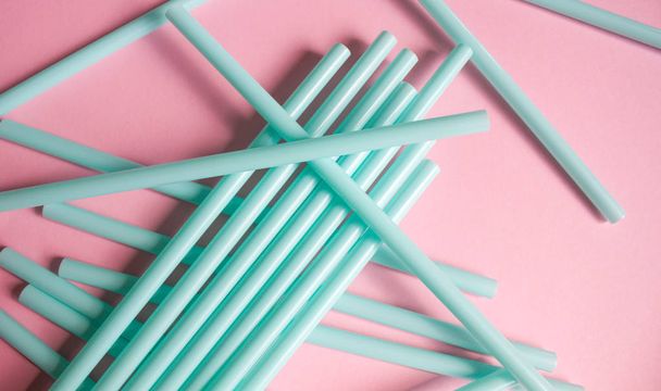 Mint green straws.  - Fotoğraf, Görsel