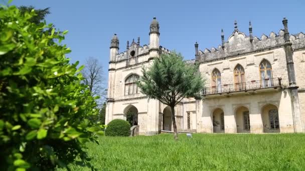 Zdjęcia pałacu starego budynku i zabytków ochrony przez UNESCO, Dadiani, Gruzja - Materiał filmowy, wideo