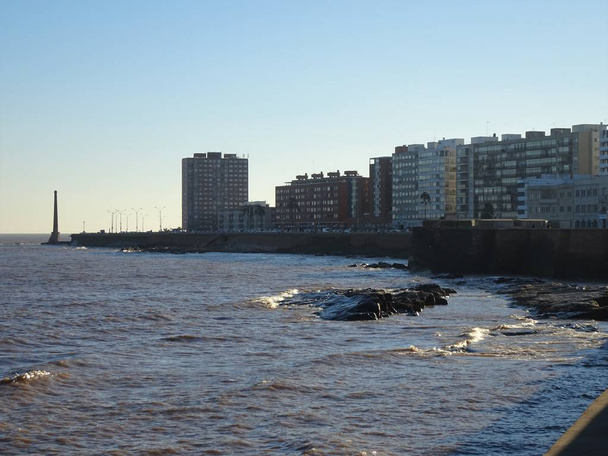 Vista da Rambla de Montevidéu Uruguai
 - Foto, Imagem