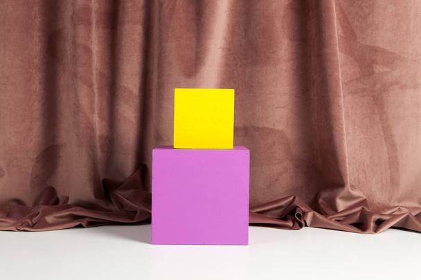 pile equilibrium colouful velvet cube - Fotografie, Obrázek