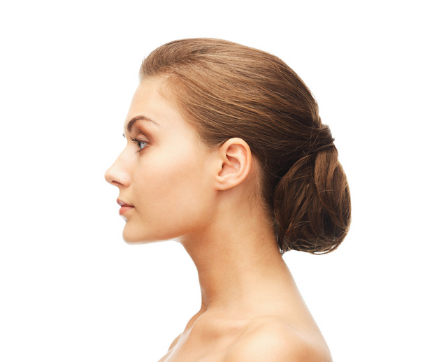 Face of woman with beautiful hairstyle - Foto, Imagen