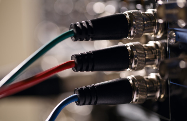 Cables de vídeo RGB en el grabador profesional
. - Foto, imagen