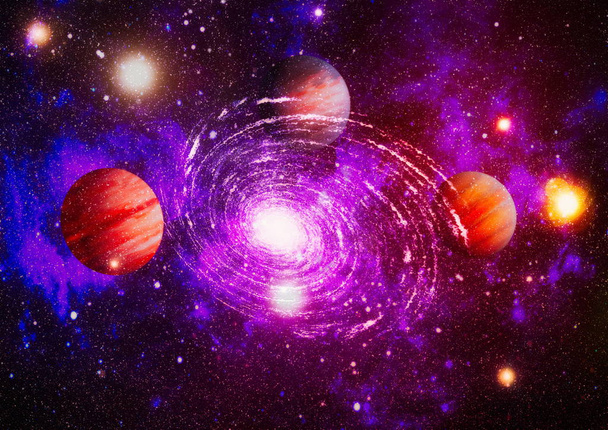 Uzaydaki gezegenler, yıldızlar ve galaksiler uzay keşiflerinin güzelliğini gösteriyor. NASA tarafından döşenmiş elementler - Fotoğraf, Görsel