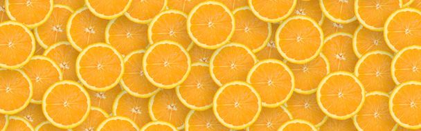 Narancsszínű citrusszeletek mintája. Citrus lapos feküdt - Fotó, kép