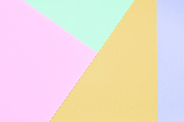 Textura de fondo de colores pastel de moda. Papel estampado geométrico rosa, violeta, naranja y azul
. - Foto, imagen