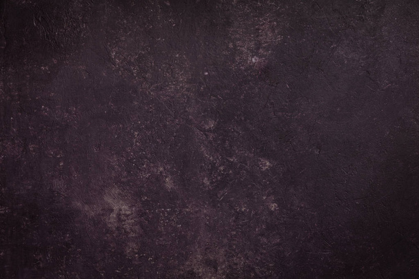 Betonwand von dunkel lila Farbe, Zementstruktur Hintergrund - Foto, Bild