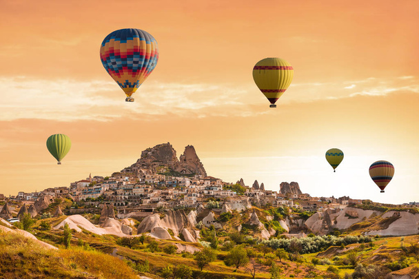 Colorful hot air balloons over valley Cappadocia - Фото, изображение