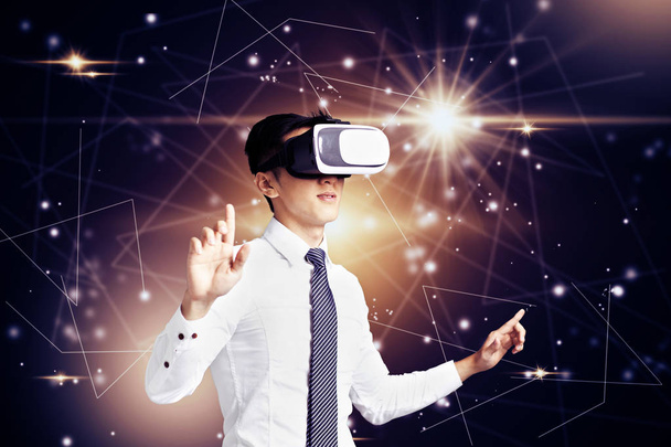 επιχειρήσεων που χρησιμοποιούν VR υπολογιστή και την ιδέα της σύγχρονης τεχνολογίας - Φωτογραφία, εικόνα