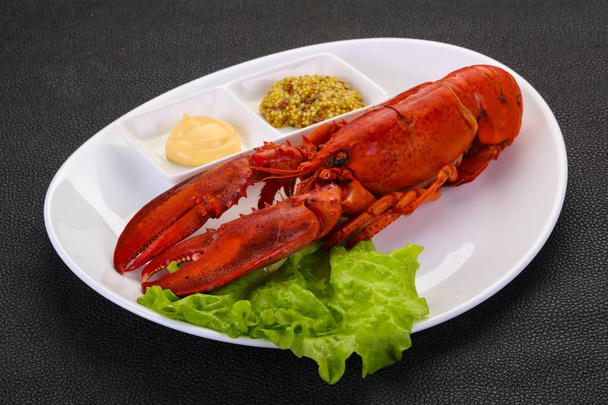 Luksusowy homara z sosem - Zdjęcie, obraz