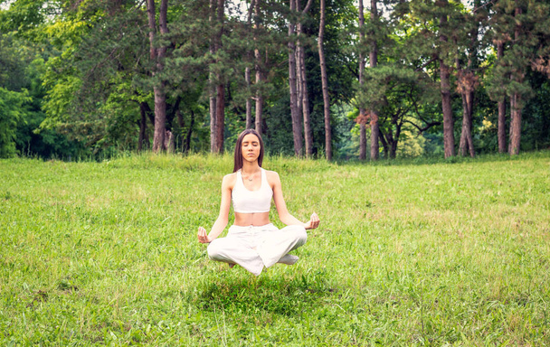  yoga meditation levitation - women concentration in yoga exercing - Photo, Image