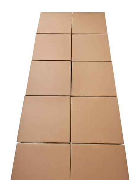 paquete de caja de cartón que mueve la pila de entrega de transporte
 - Foto, Imagen