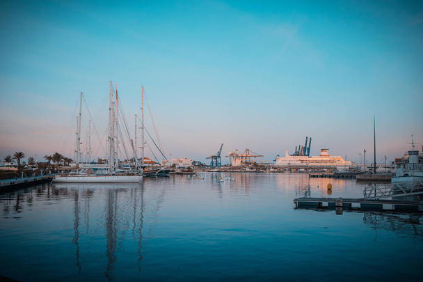 Port of Valencia City - Zdjęcie, obraz
