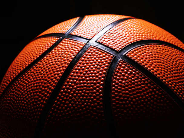 baloncesto de cerca
 - Foto, imagen