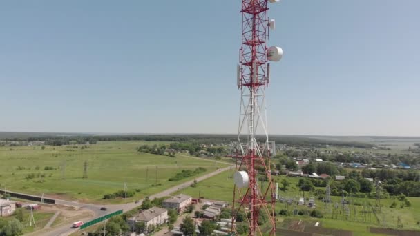 Torre celular. Comunicaciones municipales. Disparo aéreo
 - Imágenes, Vídeo