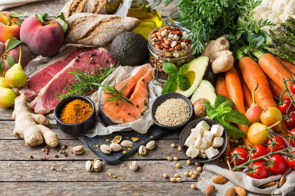 Здорове харчування для збалансованої гнучкої концепції середземноморської дієти
 - Фото, зображення