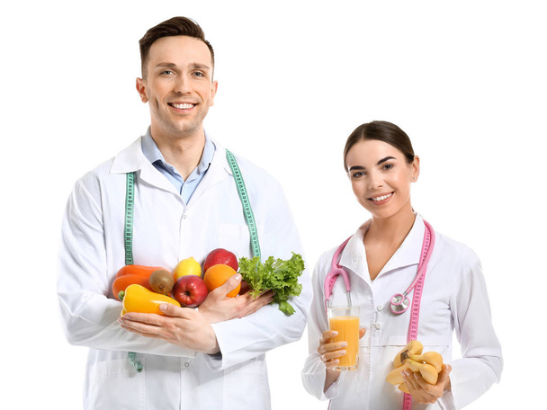 Portrait de nutritionnistes sur fond blanc
 - Photo, image