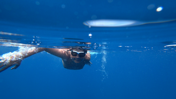 Portrait of a teenager underwater 4 - Footage, Video
