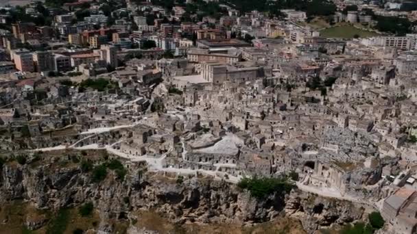 Vista de la antigua ciudad de Matera en la región de Basilicata en el sur de Italia
 - Metraje, vídeo