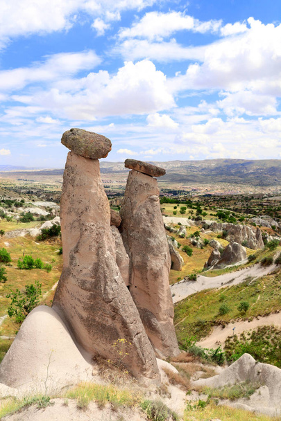 Fairy Chimney or Multihead stone mushrooms, Cappadocia, Turkey - Фото, изображение