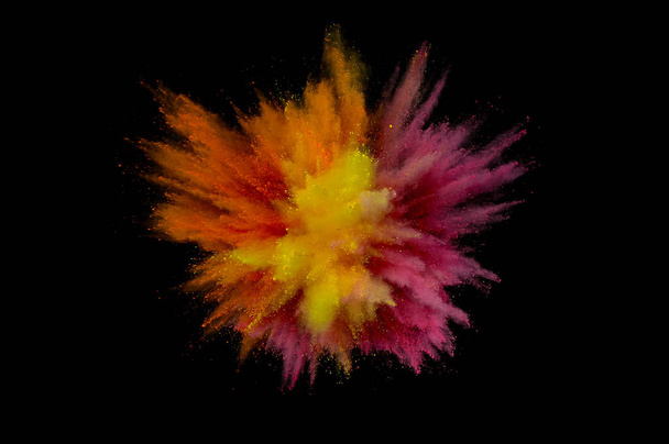 Kolorowa eksplozja proszku. Streszczenie zbliżenie kurzu na tle. Płk - Zdjęcie, obraz