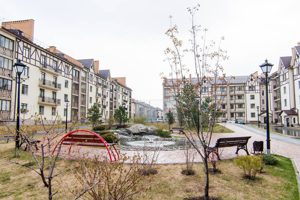 Russia, Novosibirsk - 15 May, 2019: courtyards. buildings, house architecture, exterior. city views - Φωτογραφία, εικόνα