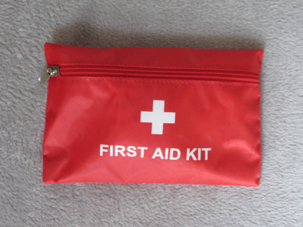 apteczka pierwszej pomocy - Zdjęcie, obraz
