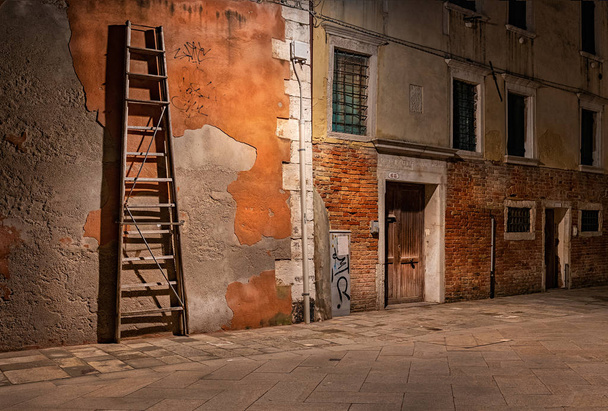 Gasse w Wenecja - Zdjęcie, obraz
