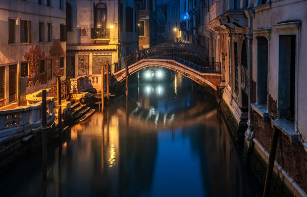 Morgengrauen em Venedig
 - Foto, Imagem
