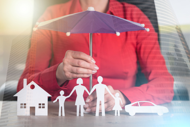 Concepto de protección de la familia, el hogar y el coche
 - Foto, Imagen