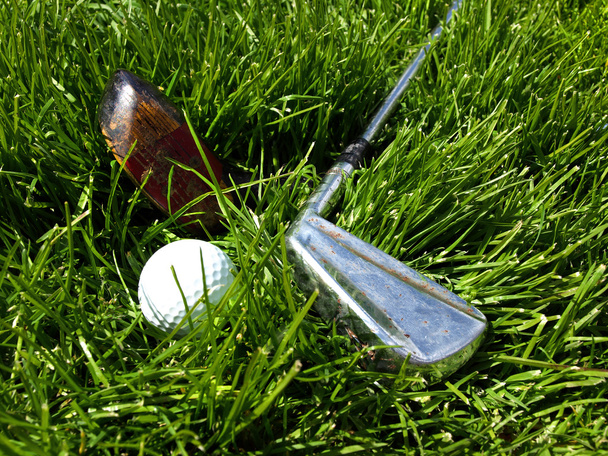 Clubs de golf et balle image nature morte
 - Photo, image