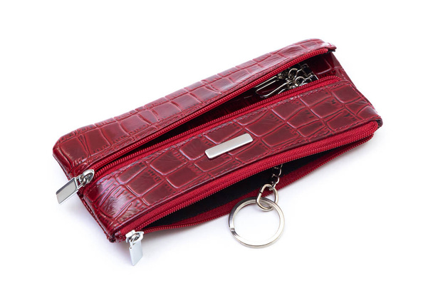 Porta llaves de cuero rojo
 - Foto, Imagen
