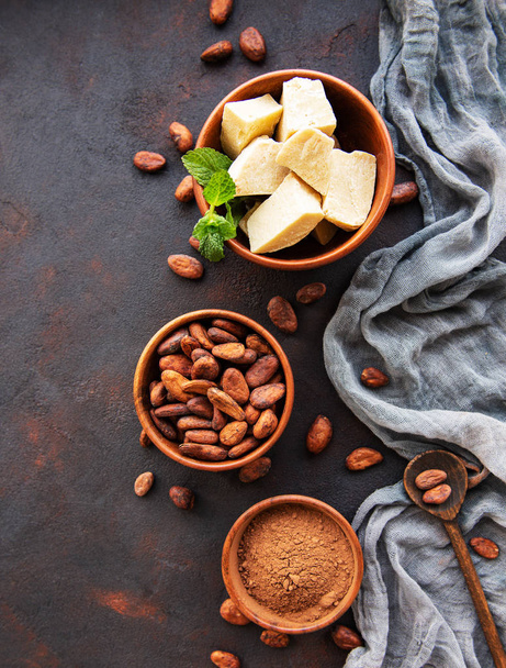 Cacaobonen, poeder en boter - Foto, afbeelding