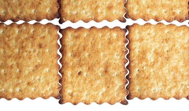 Macro foto de cracker crocante de baixa caloria dietética marrom com molho de gergelim close-up em um fundo branco
 - Foto, Imagem