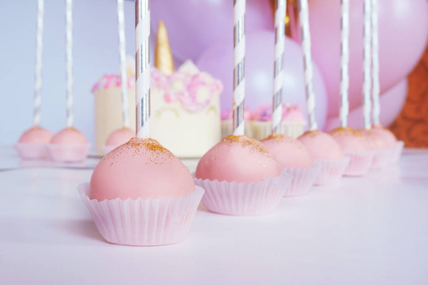 tasty cake and cupcakes for kids, birthday - Foto, Imagen