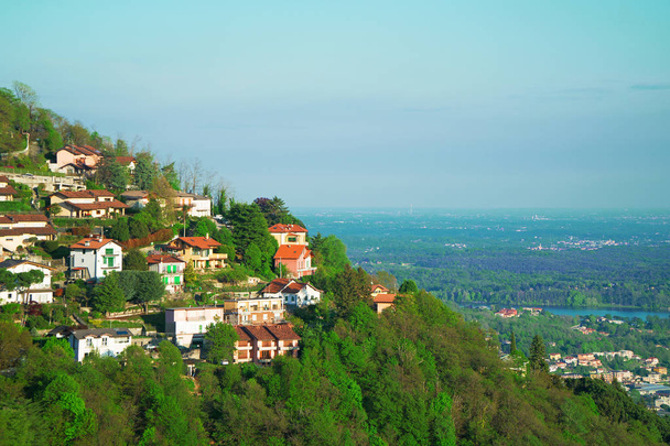 Beautiful view of the houses on the Brunate mountain. - Photo, Image