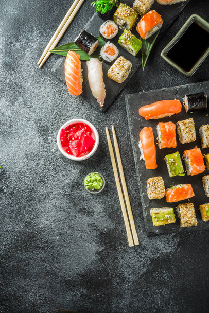  Verschiedenes gemischtes Sushi-Set - Foto, Bild