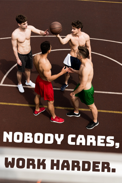 a nessuno importa, lavorare di più lettering sulla vista aerea di quattro giocatori di basket senza maglietta
 - Foto, immagini