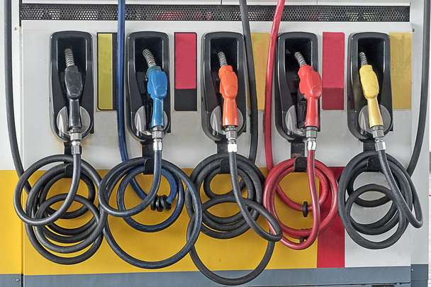 Rouge vert jaune orange couleur carburant essence distributeur fond
 - Photo, image