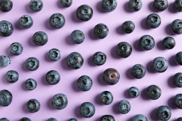 Fresh berries on color background, close up - Foto, imagen