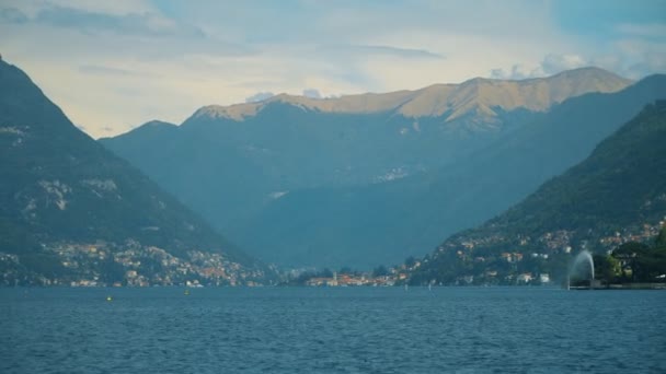 Красиві літа Комо озеро краєвид в Італії. - Кадри, відео