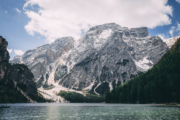 scenic view of famous braies lake in italy - Foto, Bild