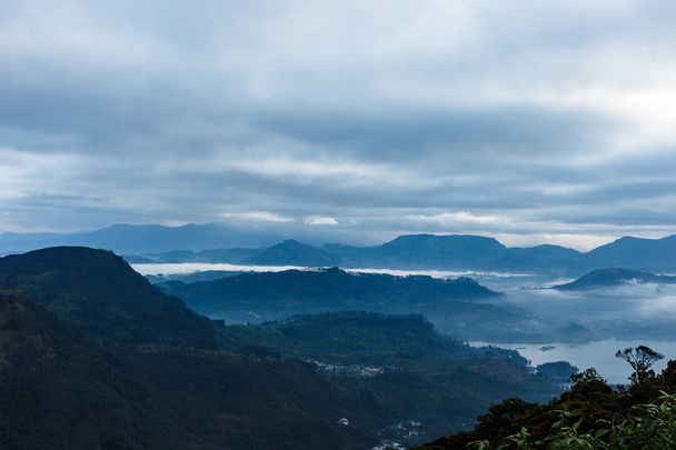View of the surroundings from the Adam's Peak in Sri Lanka - Fotografie, Obrázek