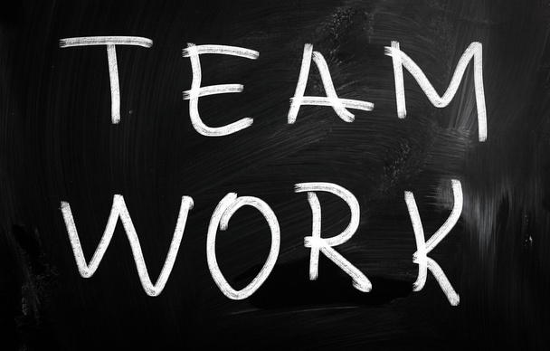 "Teamwork" handwritten with white chalk on a blackboard - Zdjęcie, obraz