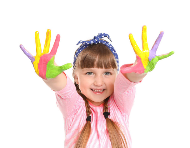 Petite fille mignonne avec les mains en peinture sur fond blanc
 - Photo, image